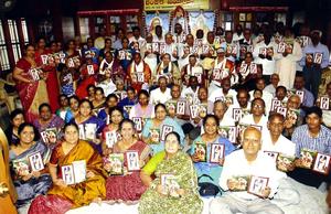 'ಭುವಿವೇದಾಂತೈಕಶ್ರೇಷ್ಠರತ್ನ' ವಿದ್ವಾನ್ ಕೆ. ಜಿ. ಸುಬ್ರಾಯಶರ್ಮಾರವರ 'ಶಂಕರಜಯಂತೀ' ಕೃತಿರತ್ನದ ಲೋಕಾರ್ಪಣಸಮಾರಂಭದಲ್ಲಿ ಶ್ರೋತೃಗಳು-25-08-2012