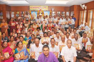 `ಶಾಂಕರಭಾಷ್ಯಾಮೃತಂ'-78; ಗ್ರಂಥದ ಲೋಕಾರ್ಪಣ ಸಮಾರಂಭದಲ್ಲಿ; 25-10-2016, ಮಂಗಳವಾರ ಪ್ರತಿದಿನವೂ ಶಾಂಕರಭಾಷ್ಯ ಪ್ರವಚನದ ಶ್ರೋತೃಗಳಾದ ಶ್ರೀಶಂಕರರ ಭಕ್ತರುಗಳು